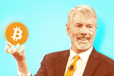 Bitcoin’s biggest booster Michael Saylor fights to stave off an $8 billion collapse and being the first major crypto domino to fall