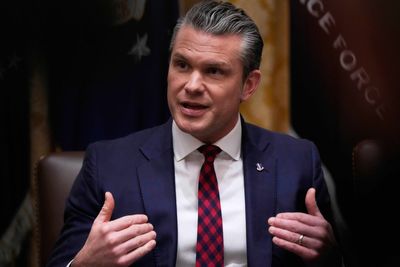 ‘War criminal’ Pete Hegseth faces growing criticism from conservatives over ‘kill everybody’ strike