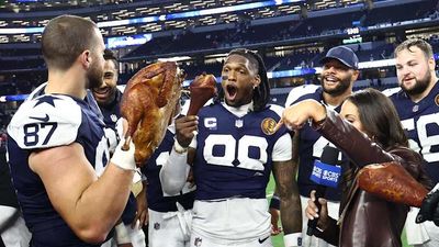Chiefs–Cowboys Thanksgiving Game Smashes NFL Viewership Record