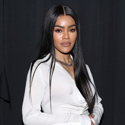 Teyana Taylor’s Curly Pixie Is The Only Short Hair Inspiration You Need for Winter