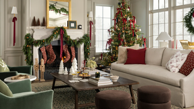 Not Too Kitsch, Not Too Minimal, Shea McGee Nails the Chic Yet Charming Balance – These Are the 5 Holiday Design Tips I’m Borrowing from Her Home