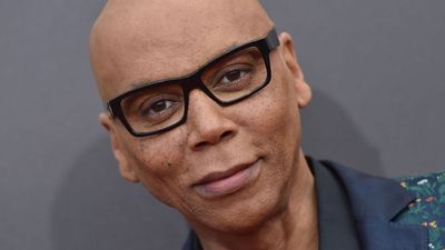 RuPaul’s Kitchen Surprises With A Single ‘70s-Inspired Orange Hue, Where A Bold Oven Hood Becomes The Centerpiece Of Style And Energy