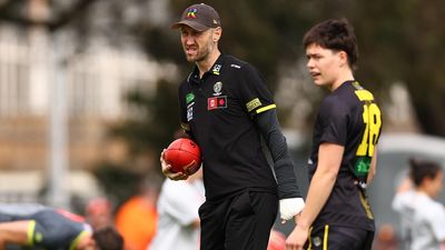 Struggling Richmond make tough call on AFLW coach