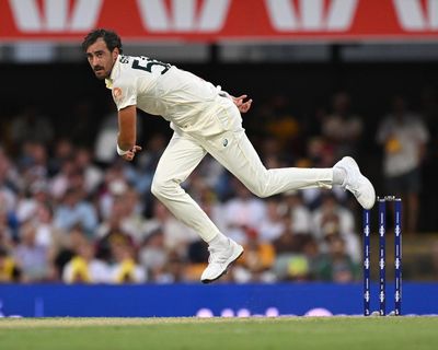 Sublime Starc is last man standing after Australia’s mystifying call to leave out Lyon