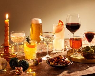 What to drink on Christmas Day, from morning to night