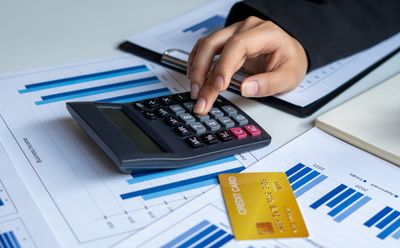 9 Outdated Pieces of Financial Advice That Are Now Dangerous