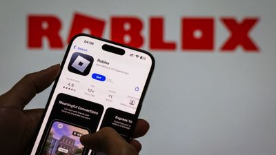 5-year-old comes home and tells mother about terrifying encounter, and what the stranger knew about him from Roblox has her filing lawsuit