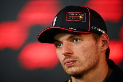How can Max Verstappen win F1 title at Abu Dhabi Grand Prix?