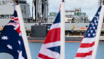 Deadline warning surfaces as US backs nuclear subs deal