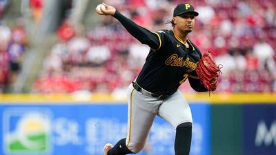 Red Sox Trade Top Outfield Prospect to Pirates for Pitcher Johan Oviedo