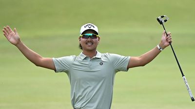 Aussie stars light up the Open as McIlroy hangs tough