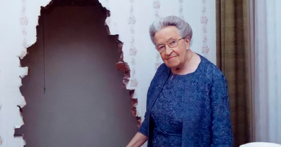 68 Curious Pics And The Unexpected Stories Behind Them