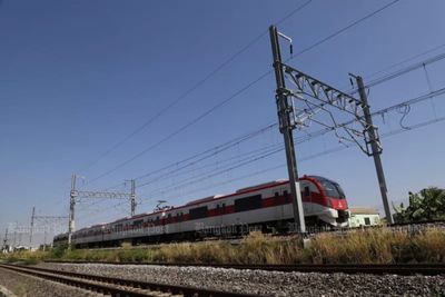 Electricity line theft stops Red Line services for 4 hours