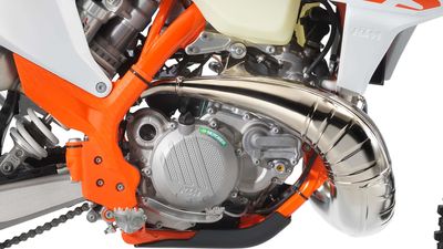 Is GM Working On a Two-Stroke Engine? Yes, This Timeline Is Broken