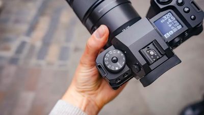 Fresh firmware alert: Fujifilm's X-series cameras and FT-HX file-transmitter get smarter