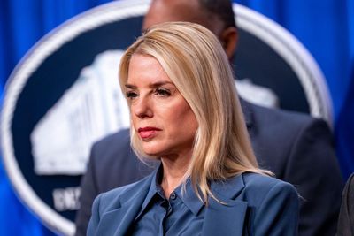 Pam Bondi tells law enforcement agencies to investigate antifa groups for ‘tax crimes’