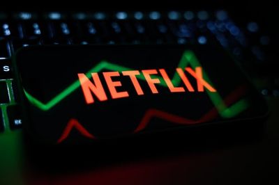 Netflix Might Have Just Dealt A Huge Blow To Movie Theaters