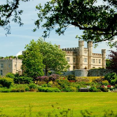 Easy Escapes: This English castle stay is straight out of a fairy-tale