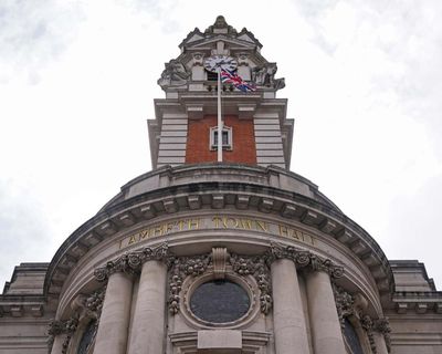 London councils have a ‘sustained reliance’ on private firms as report shows £500m spend