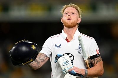 Woeful England slide towards second Test defeat as Mitchell Starc and Australia dominate