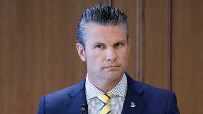 GOP losing faith in Pete Hegseth. Now, it’s on Donald Trump to decide his future