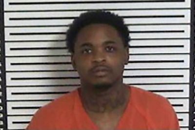 Sheriff hunting for the last of 3 inmates who escaped from a Louisiana jail