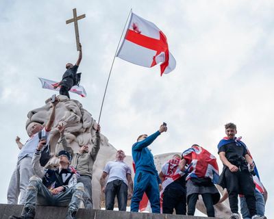 C of E to challenge Tommy Robinson’s ‘put Christ back into Christmas’ message