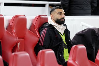 Surely you bite your lip – Michael Owen criticises Mohamed Salah outburst