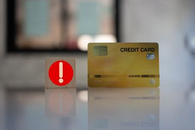 6 Credit Card Late Fee Changes Older Borrowers Need to Know