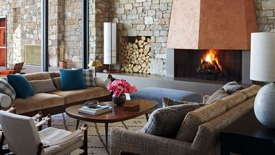 This Is a Ski Chalet, but With Zero of the Ski Chalet Decor Tropes – Explore a Mountain Getaway That's Relaxed, Refined, and Ready for Entertaining