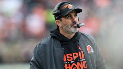 Kevin Stefanski Addressed Browns’ Decision to Sit Shedeur Sanders on Failed Conversion