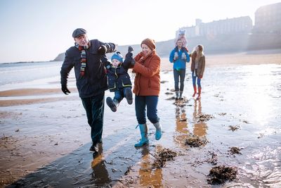 This is how much parents will spend on children’s clothes this winter