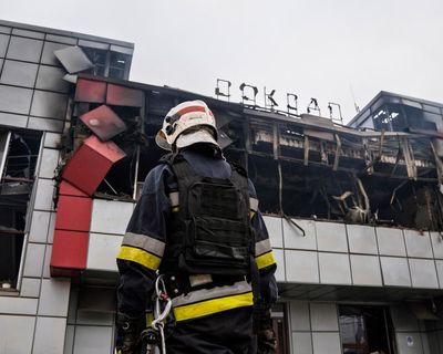 Zelenskyy meets European leaders in London for talks on ending Ukraine war