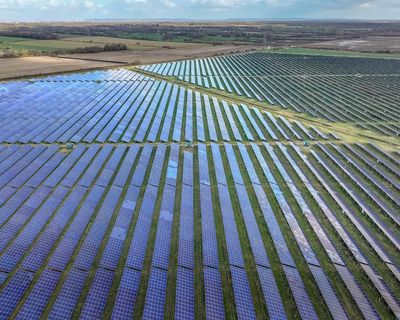 ‘Zombie’ electricity projects in Britain face axe to ease quicker grid connections