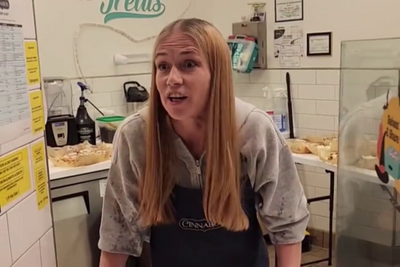 Outrage as Racist 'Cinnabon Karen' Raises More Cash Than Somali Victims in Fundraiser Clash