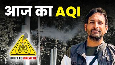 Dec 8, 2025: ‘Very poor’ air on Delhi’s busy roads