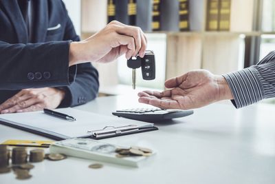 8 Hidden Risks People Overlook When Financing a Car at High APR