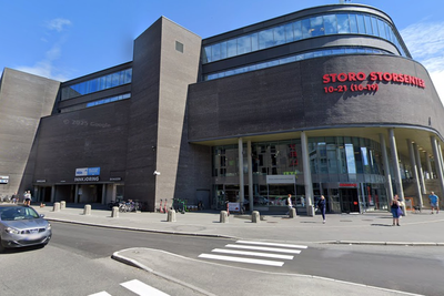Teenager arrested after shotgun fired in Oslo shopping mall