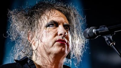 “I wanted to make it a truly unforgettable, unmissable week – a run of shows to dream about”: Robert Smith announces line up for his first run of Teenage Cancer Trust concerts