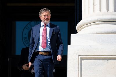 Thomas Massie says he’s ready for pro-Trump onslaught in 2026 - Roll Call