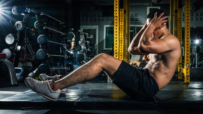 A top trainer shares a 10-minute ab workout to strengthen your midsection muscles