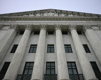 Trump news at a glance: US supreme court appears set to back Trump’s power to fire independent board members