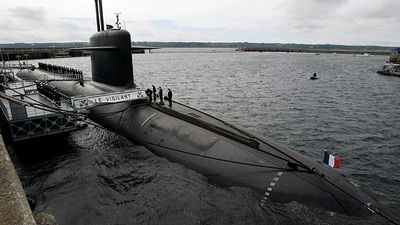 Only 6 countries have nuclear submarines. Does Europe need more?