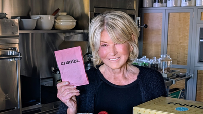 Martha Stewart Says She Wants to Be Composted in Her Pet Cemetery: 'Coffins Are a Racket'