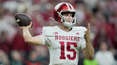 2026 NFL Draft QB Tiers: Evaluating the Top 15 At Season’s End
