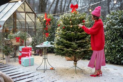 6 Ways to Recycle Holiday Decor into Garden Uses