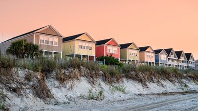 10 Coastal Areas Where Vacant Homes Could Make Retirement Purchases More Affordable