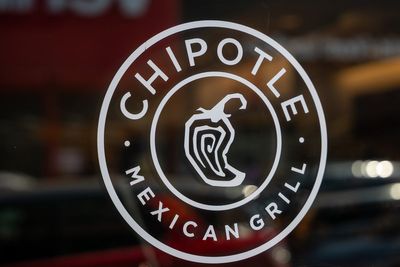NYC woman sues Chipotle and DoorDash, claiming she ‘bit into a rodent’ in her burrito bowl