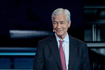 Jamie Dimon taps Jeff Bezos, Michael Dell and Ford CEO Jim Farley to advise JPMorgan's $1.5 trillion national-security initiative