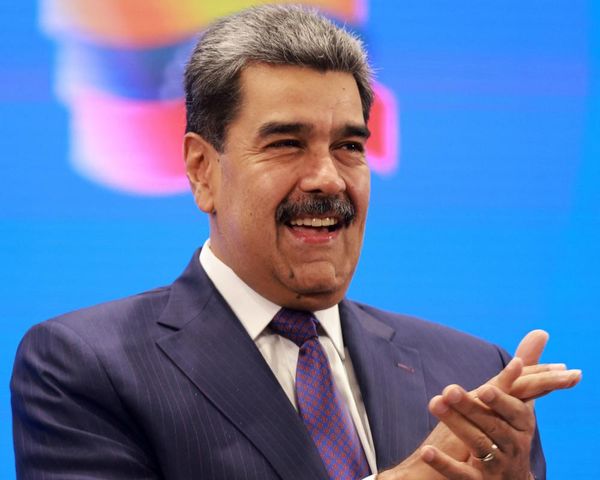 Two US fighter jets circle Gulf of Venezuela in escalation of hostilities